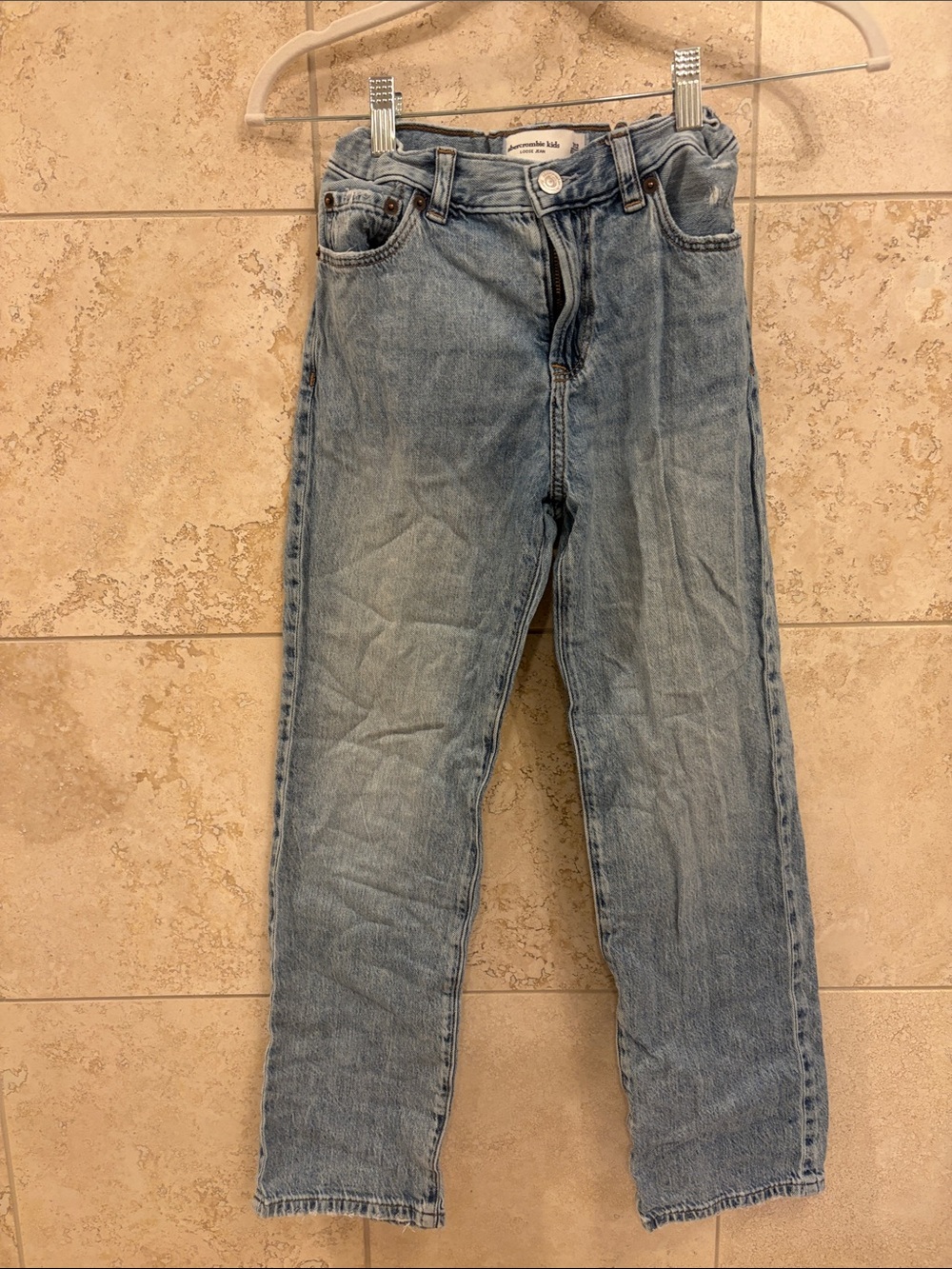 abercrombie kids Girls Light Wash Straight Jeans